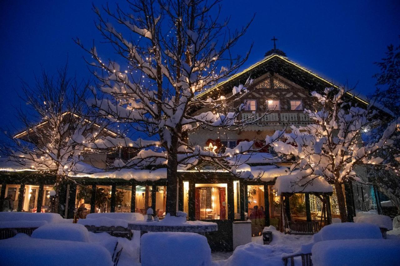 Landhaus Hotel Wolfratshausen Exterior photo